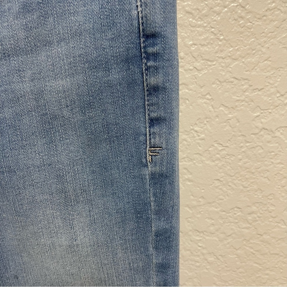 Frame Le One Skinny in Light Caspio Size 1 - Picture 4 of 6